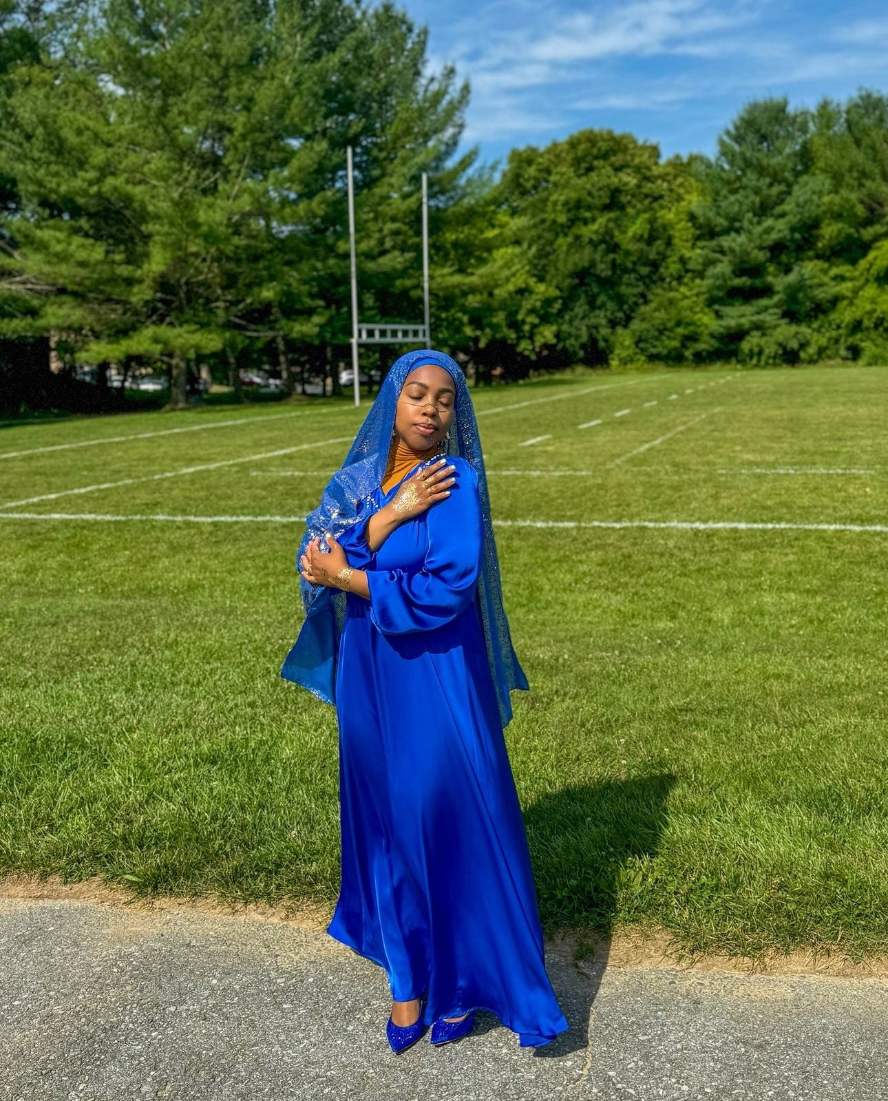 Blue Mona Abaya - Le Décor