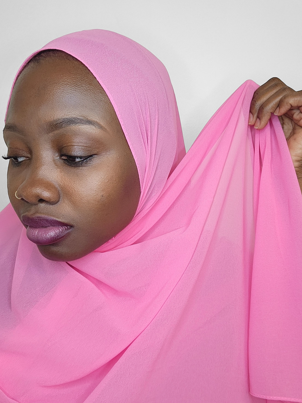 Bubblegum Pink Chiffon Hijab - Le Décor