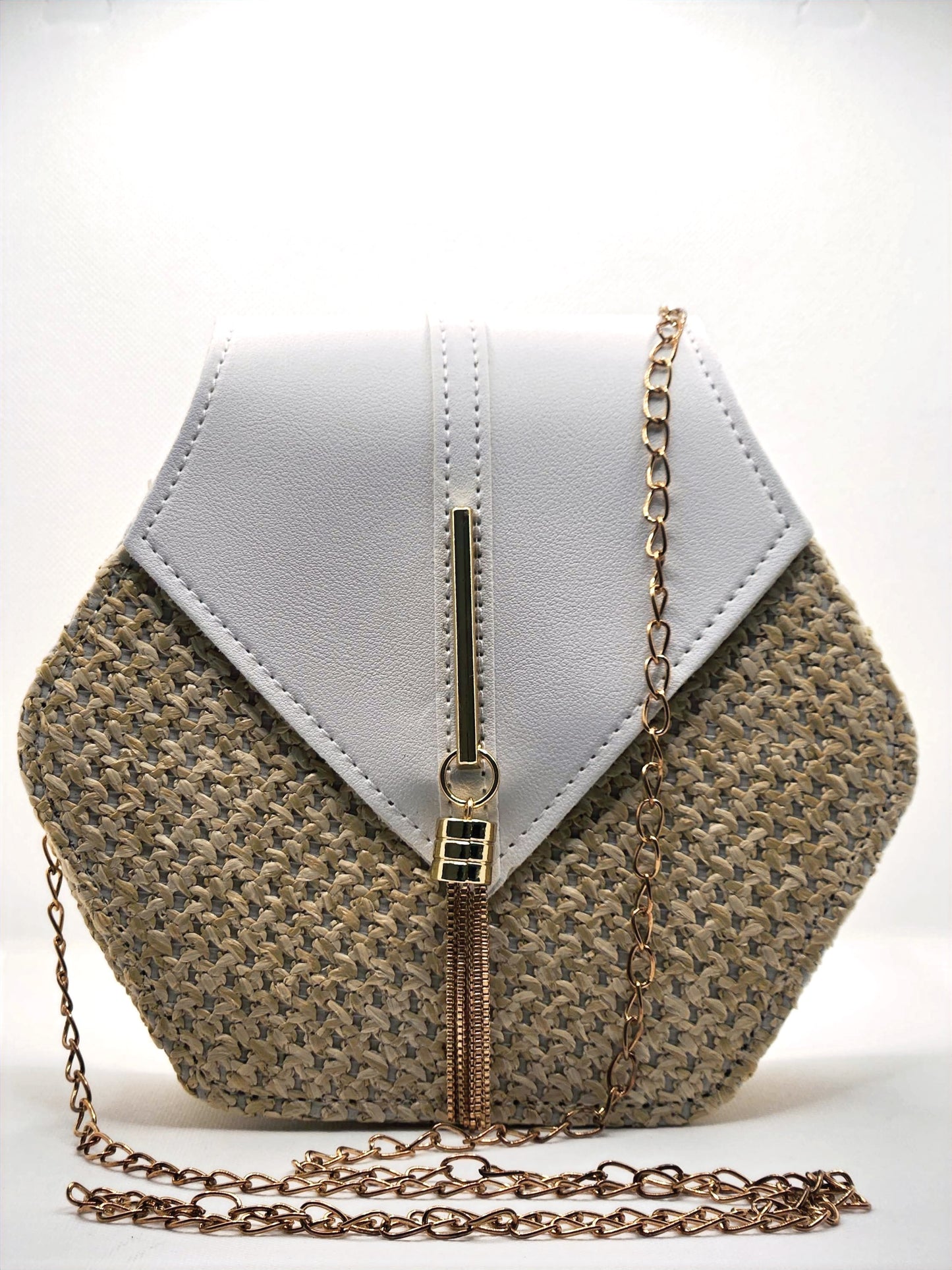 White Straw Crossbody Purse - Le Décor