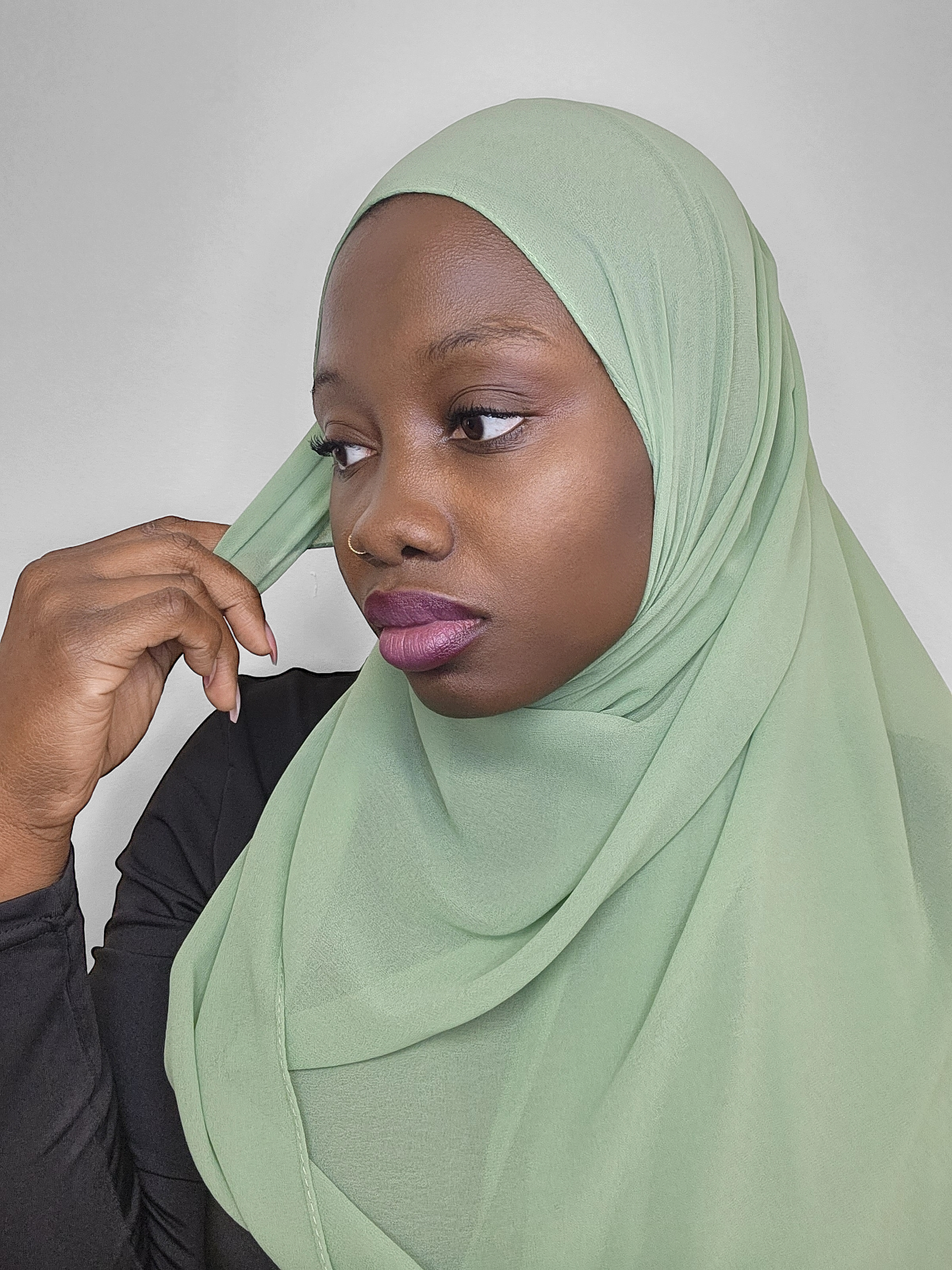 Mint Green Chiffon Hijab - Le Décor