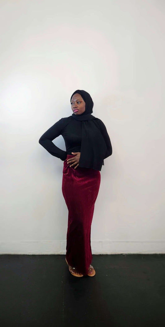 Maroon Inaya Skirt - Le Décor